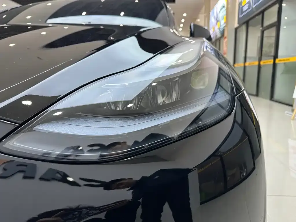 Tesla Model Y 2022 из CN, фото 8