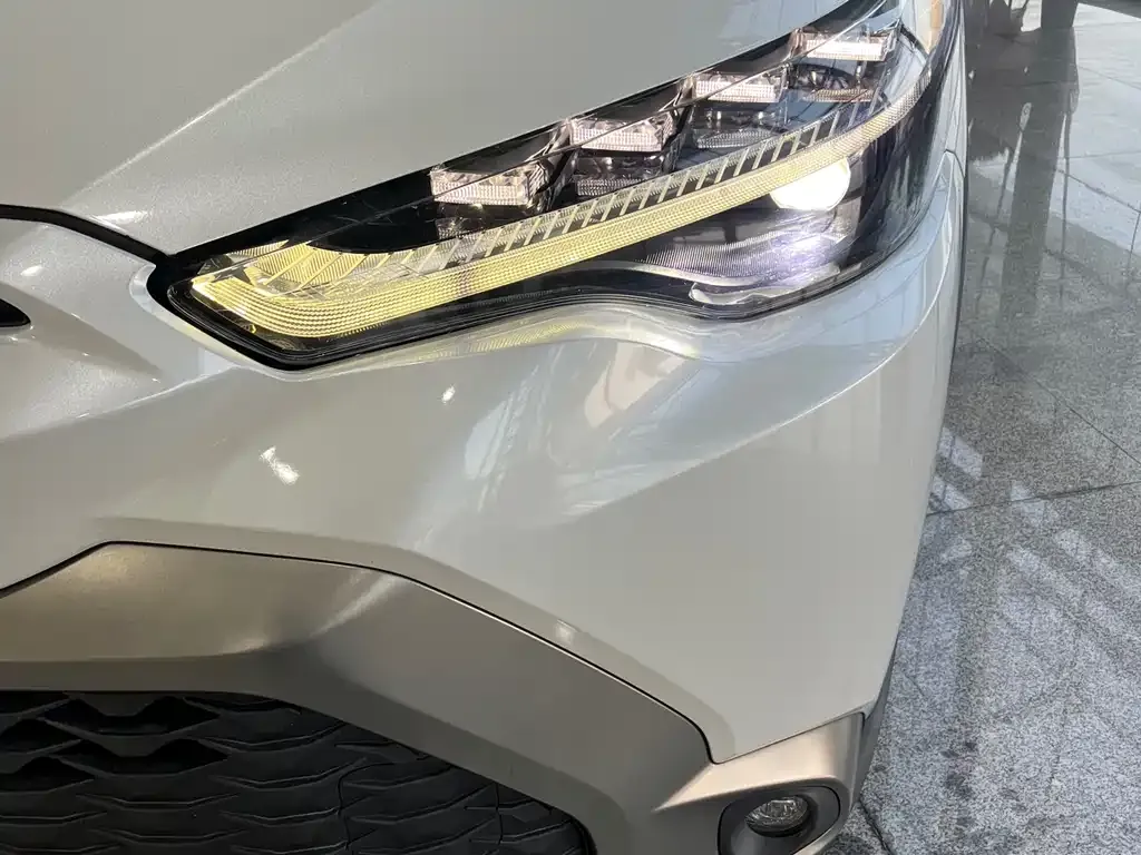 Toyota Frontlander 2022 из CN, фото 4
