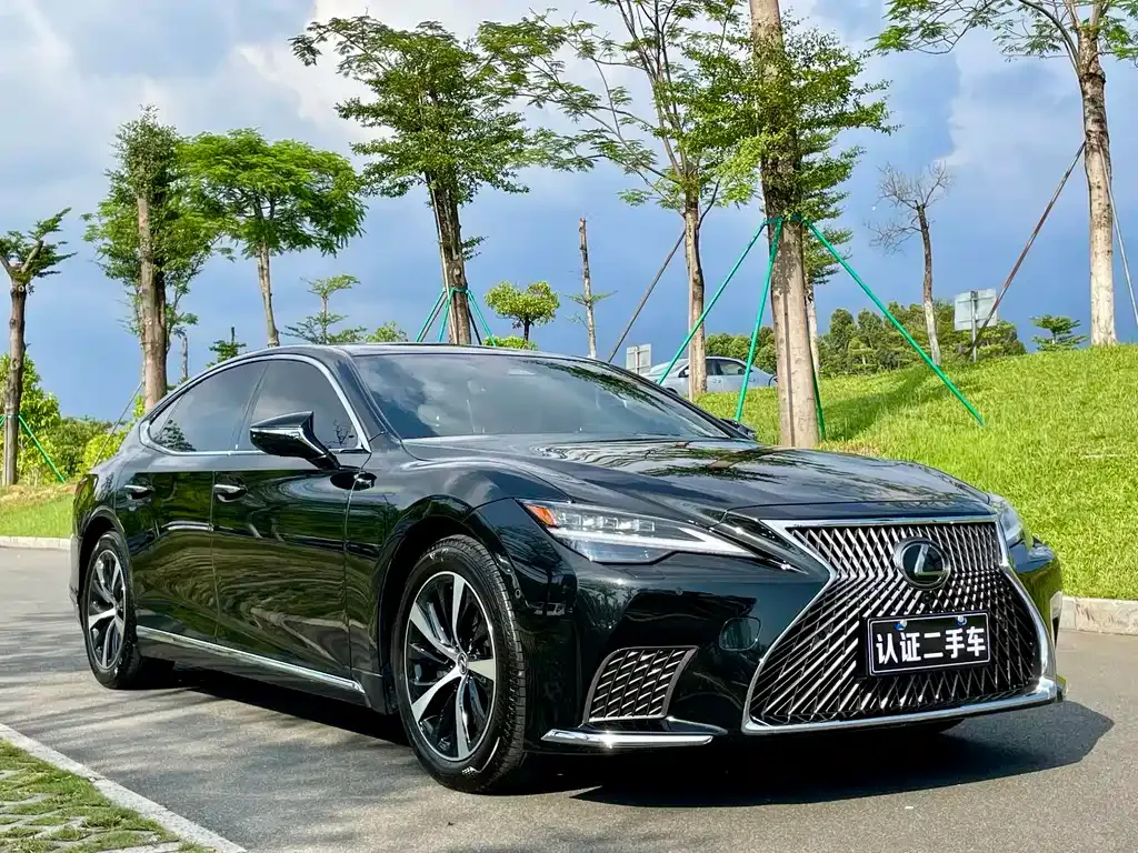 Lexus LS 2024 из CN, фото 3