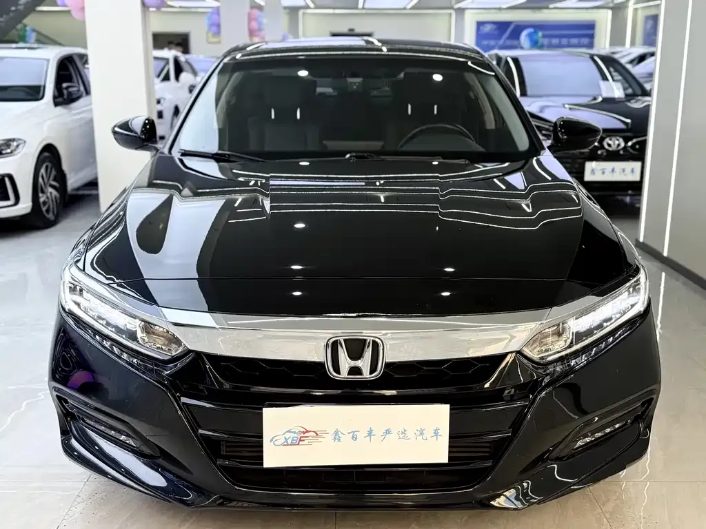 Honda Accord 2021 из CN, фото 2