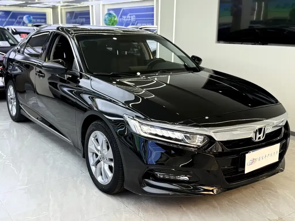 Honda Accord 2021 из CN, фото 3