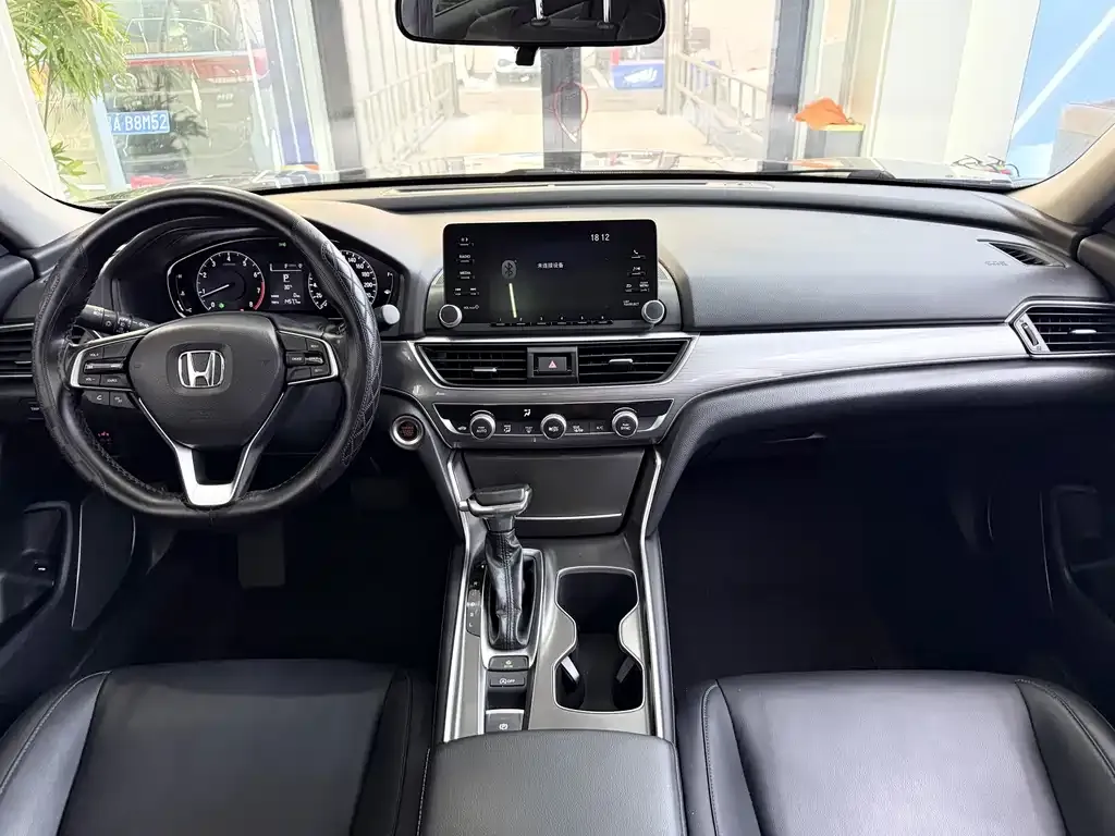 Honda Accord 2021 из CN, фото 5
