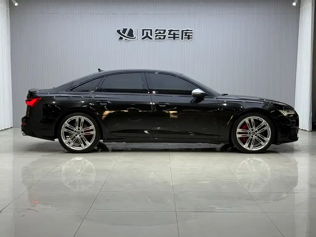 Audi S6 2021 из CN, фото 3
