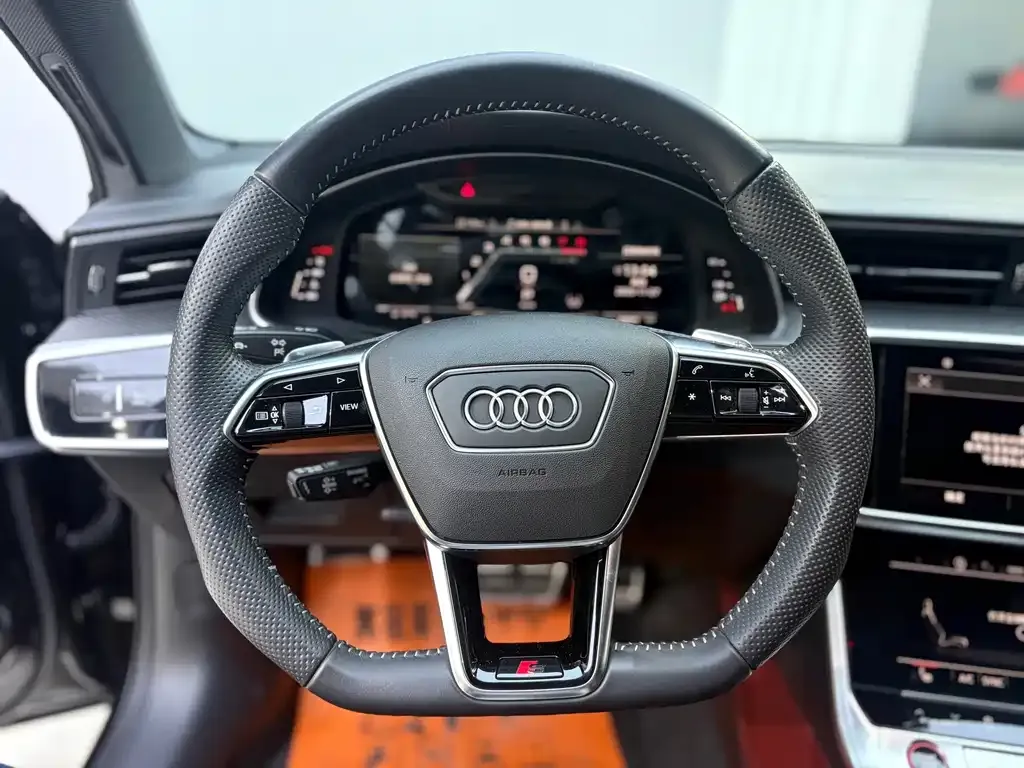 Audi S6 2021 из CN, фото 7