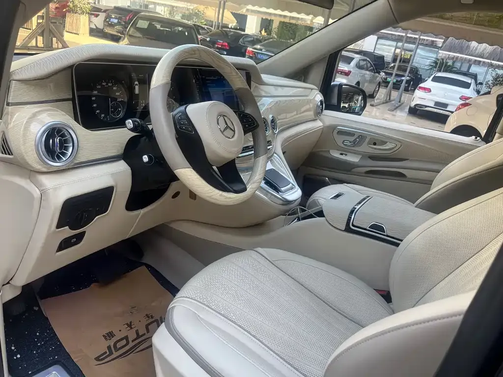 Mercedes-Benz Vito 2023 из CN, фото 4