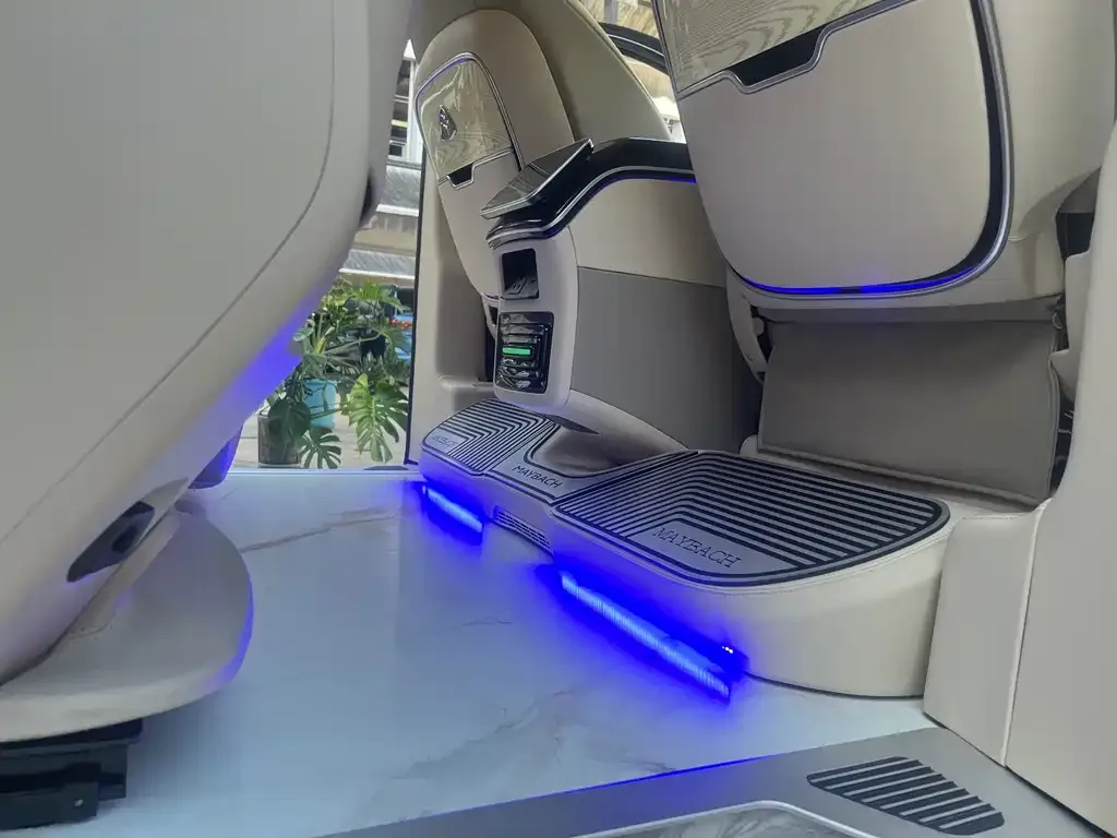 Mercedes-Benz Vito 2023 из CN, фото 6