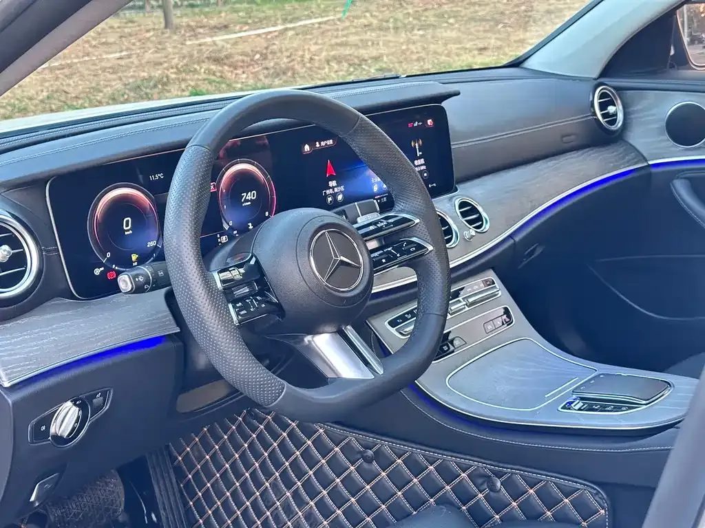 Mercedes-Benz E-Class 2023 из CN, фото 8
