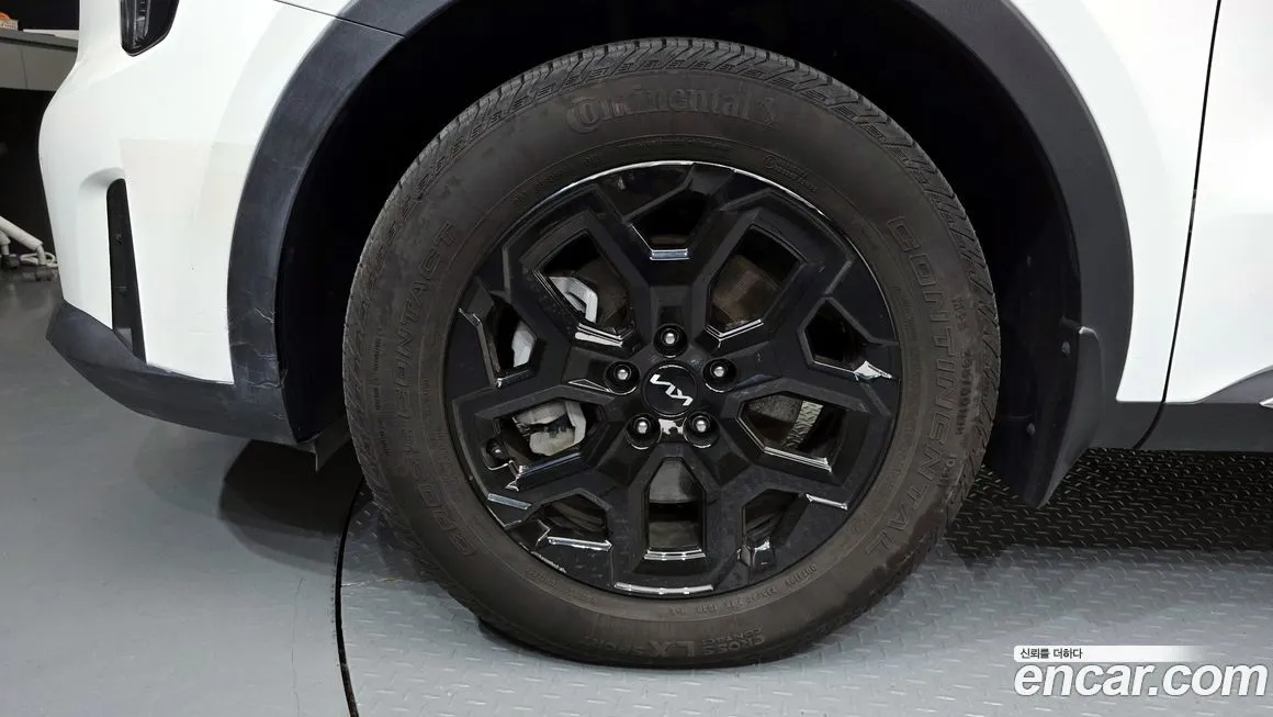 Kia Sorento — фото 5