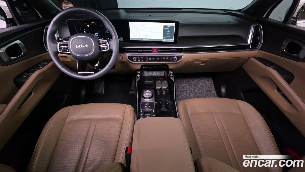 Kia Sorento — фото 7