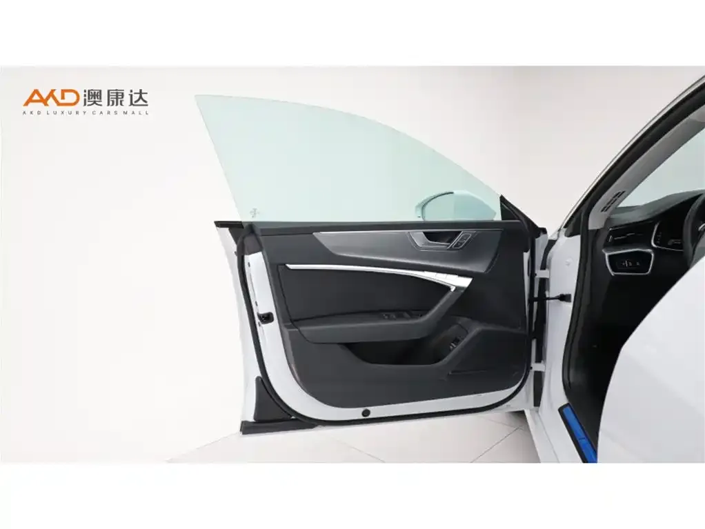 Audi A7 2024 из CN, фото 10
