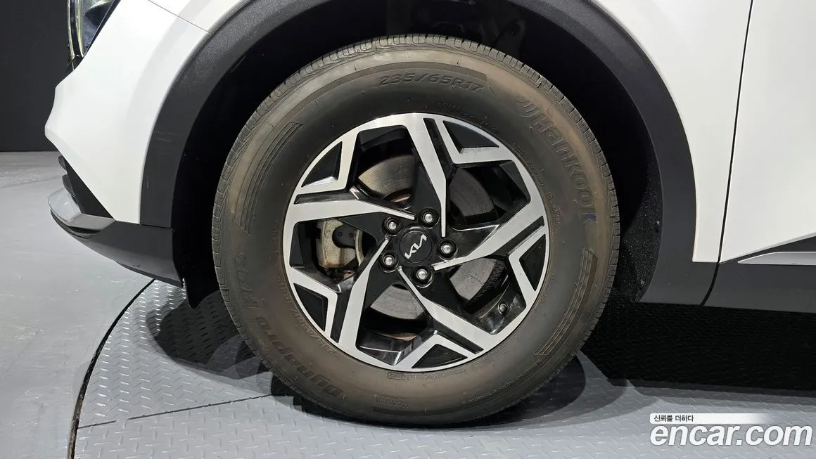 Kia Sportage — фото 5