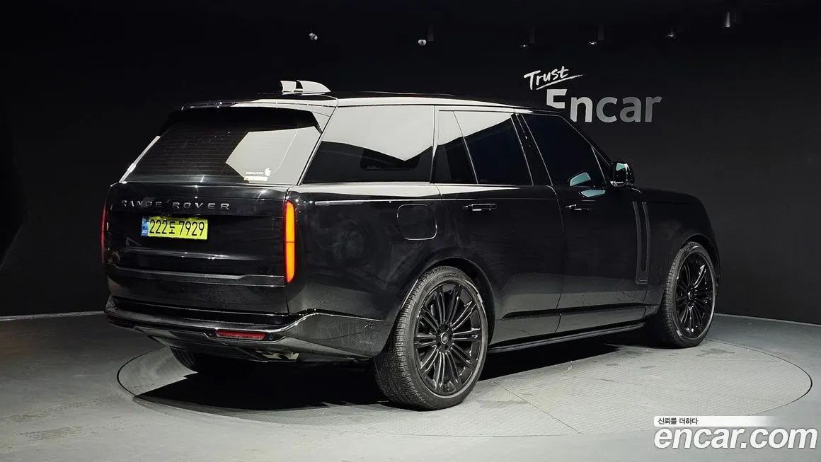 Land Rover Range Rover 2024 из KR, фото 2