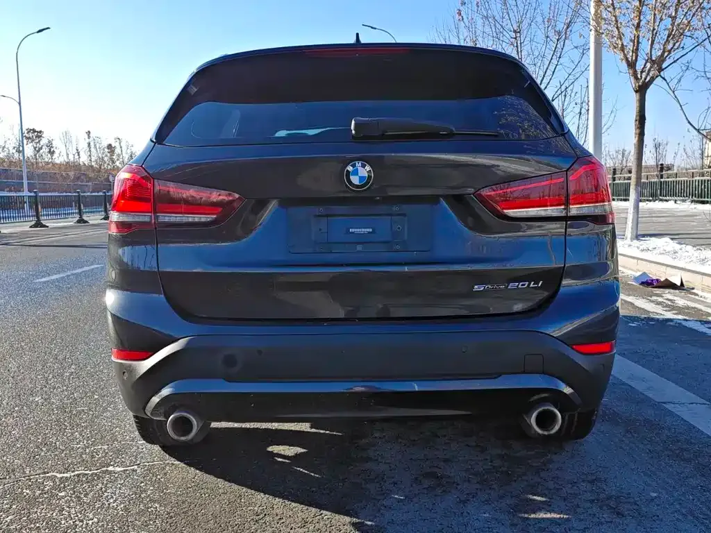 BMW X1 2021 из CN, фото 8