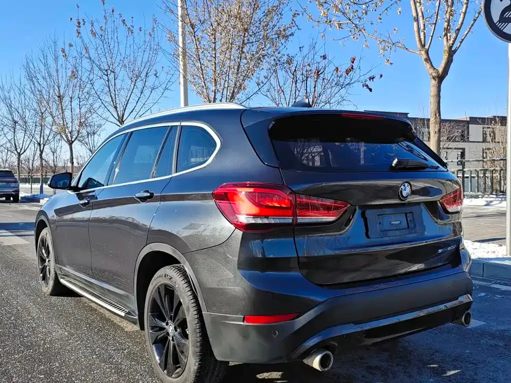 BMW X1 2021 из CN, фото 9
