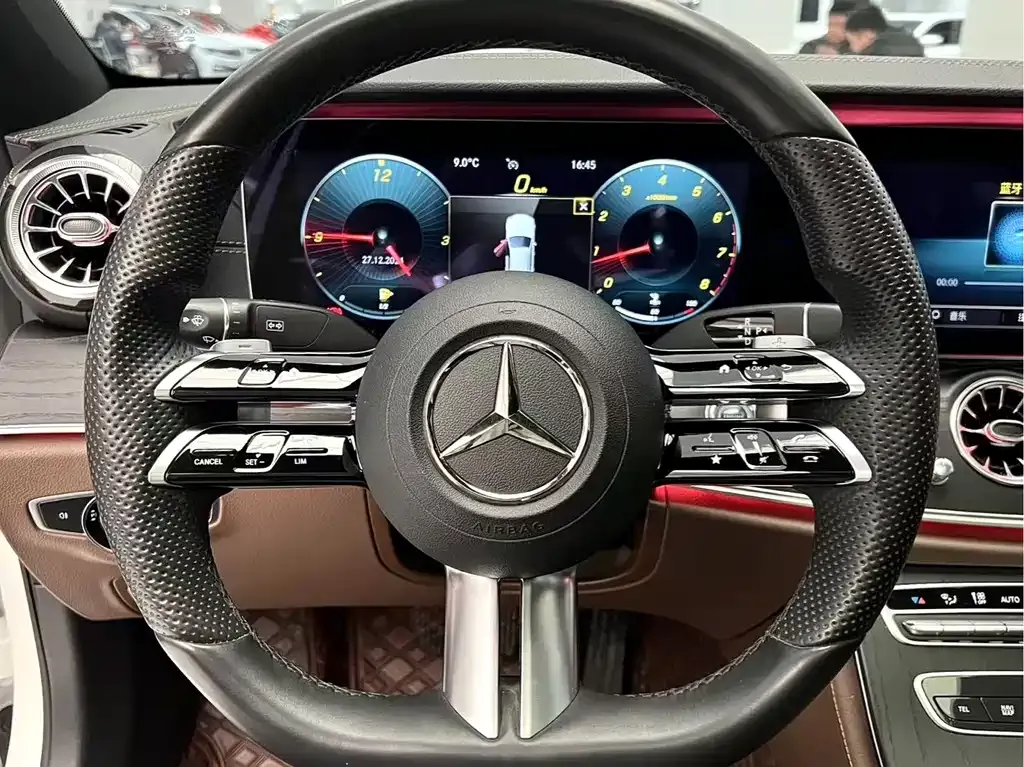 Mercedes-Benz E-Class 2022 из CN, фото 3