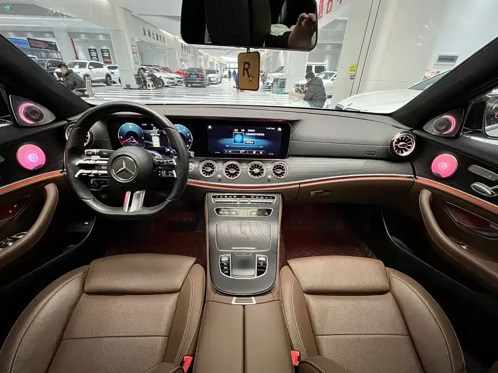 Mercedes-Benz E-Class 2022 из CN, фото 4