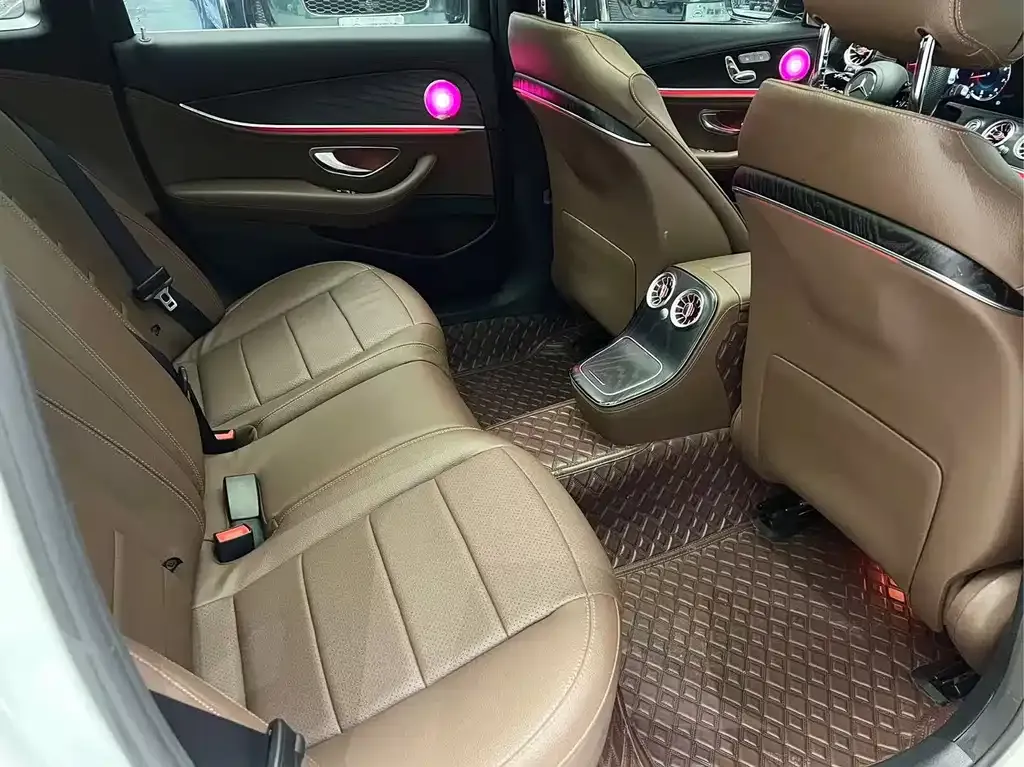 Mercedes-Benz E-Class 2022 из CN, фото 7