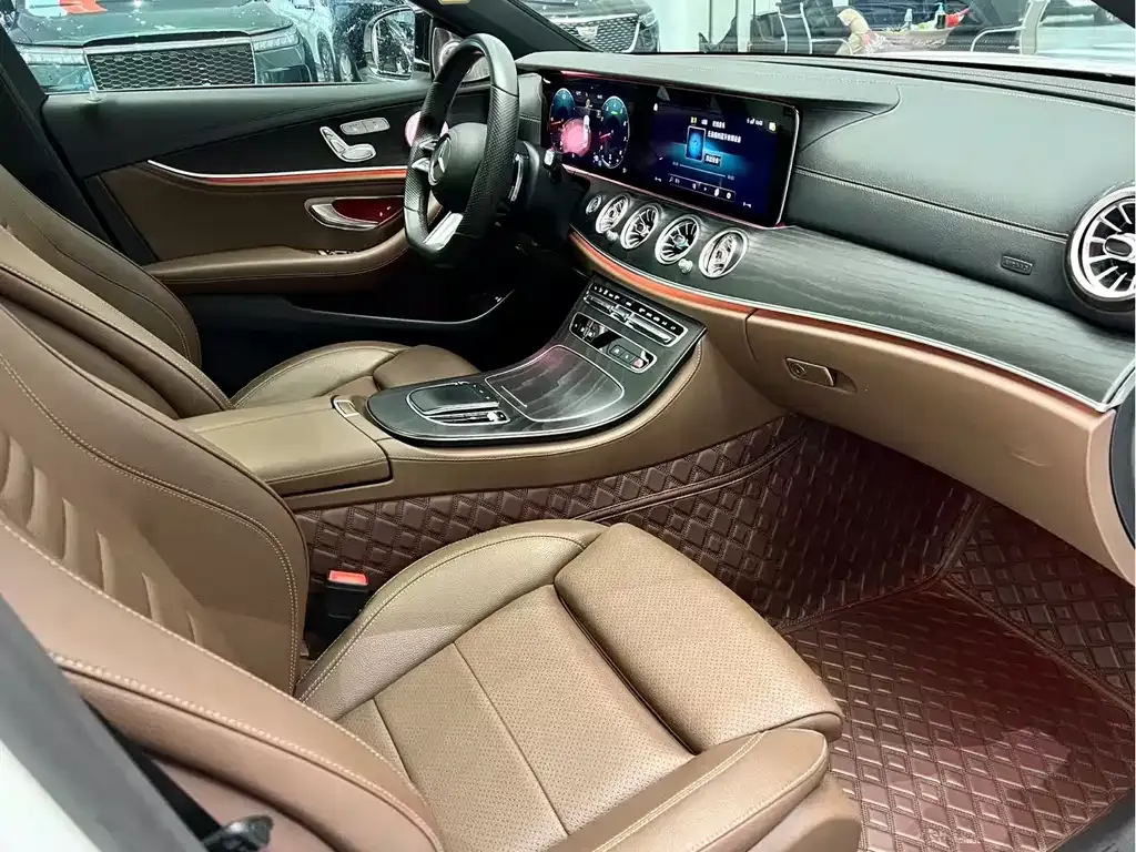Mercedes-Benz E-Class 2022 из CN, фото 8