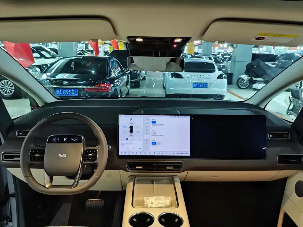 Li Auto MEGA 2024 из CN, фото 4