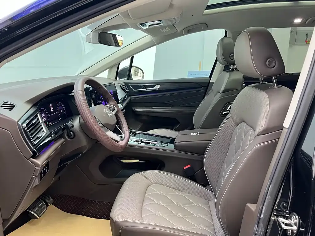 Volkswagen Viloran 2024 из CN, фото 3