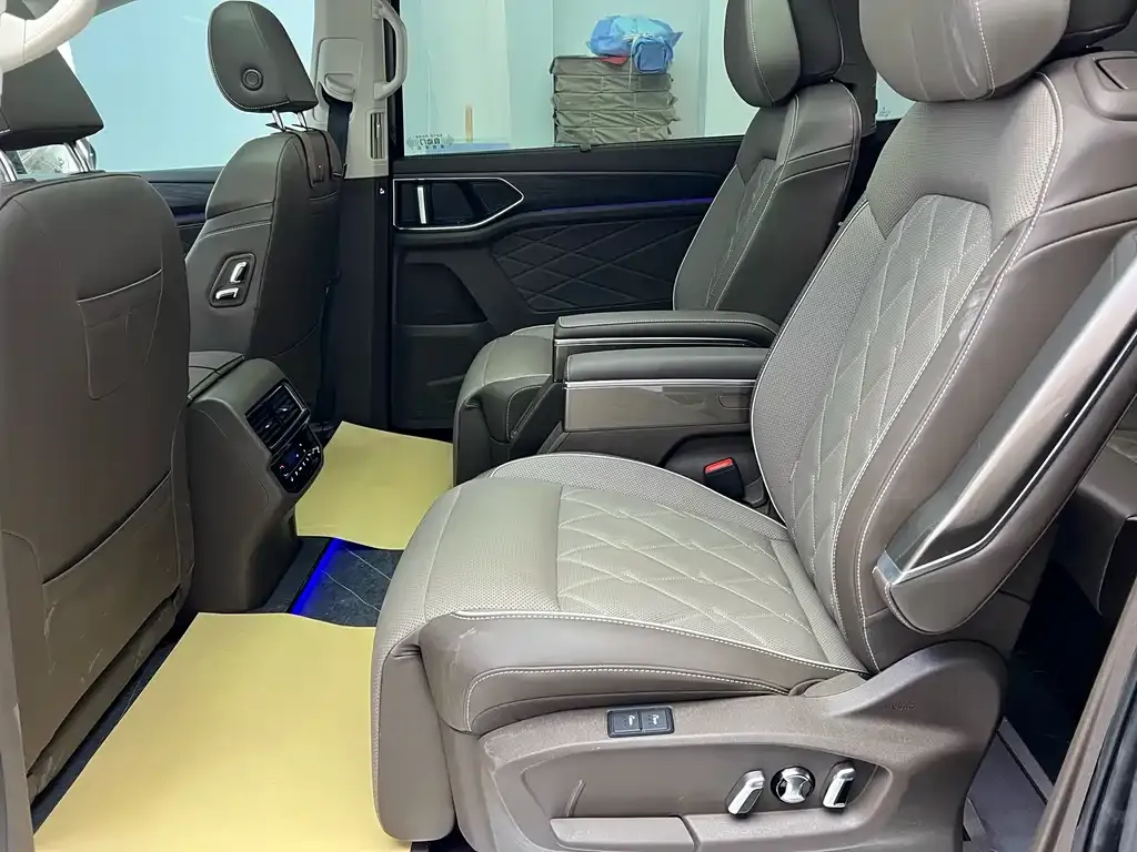 Volkswagen Viloran 2024 из CN, фото 8