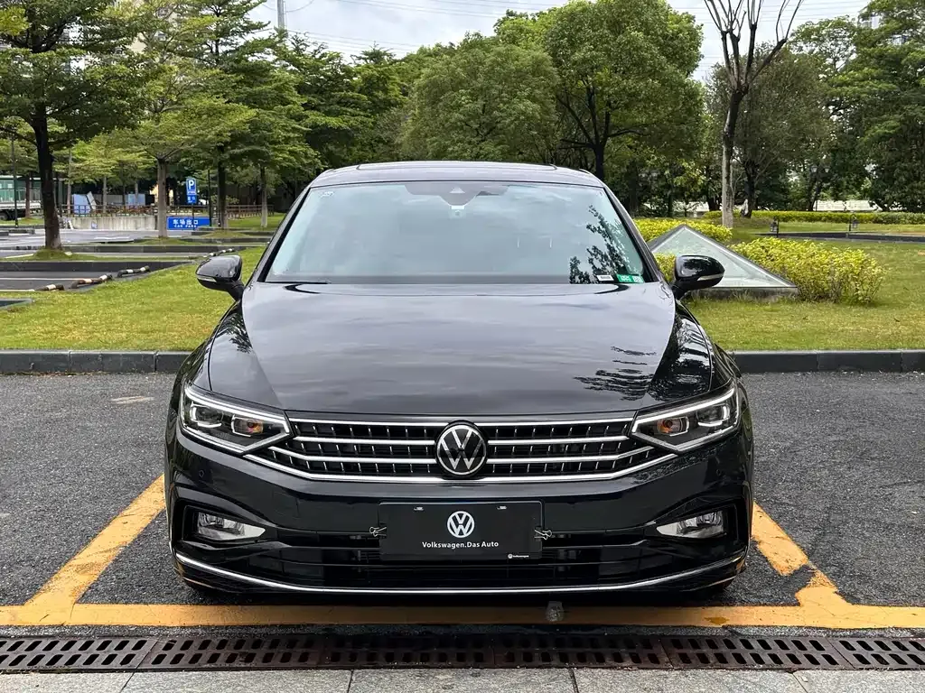Volkswagen Magotan 2025 из CN, фото 2