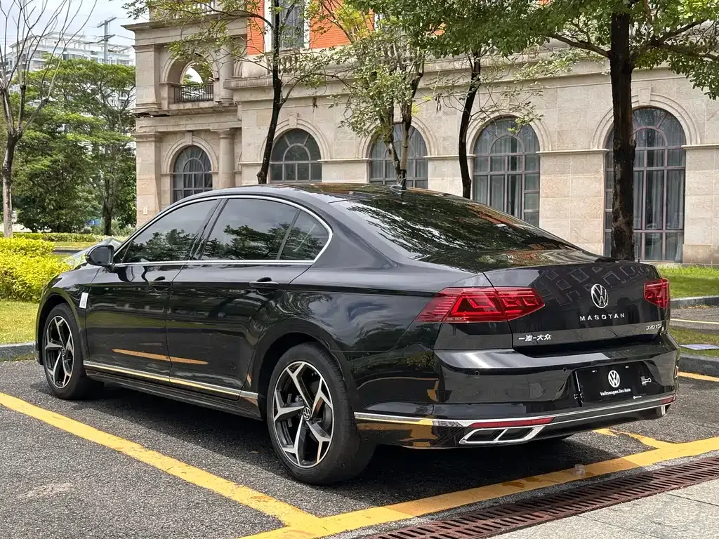 Volkswagen Magotan 2025 из CN, фото 4