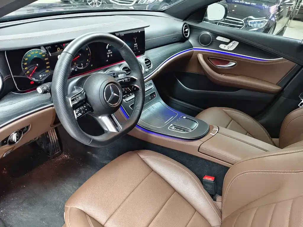 Mercedes-Benz E-Class 2023 из CN, фото 4