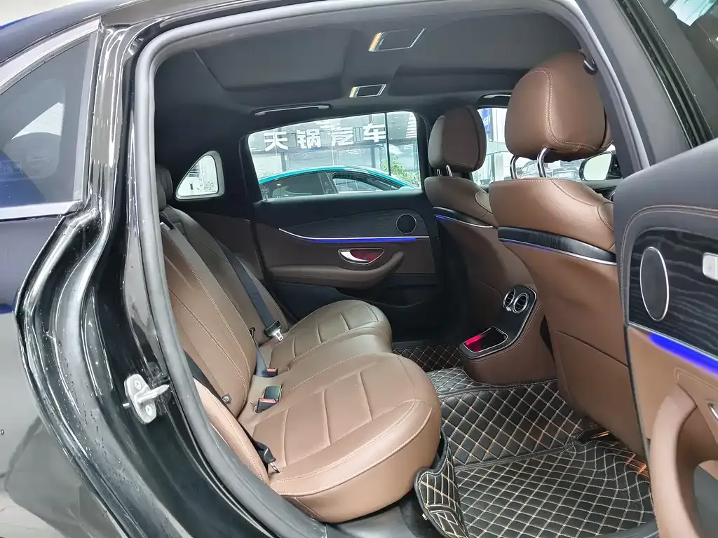 Mercedes-Benz E-Class 2023 из CN, фото 9