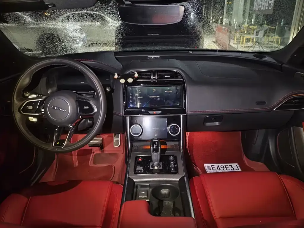 Jaguar XEL 2023 из CN, фото 4