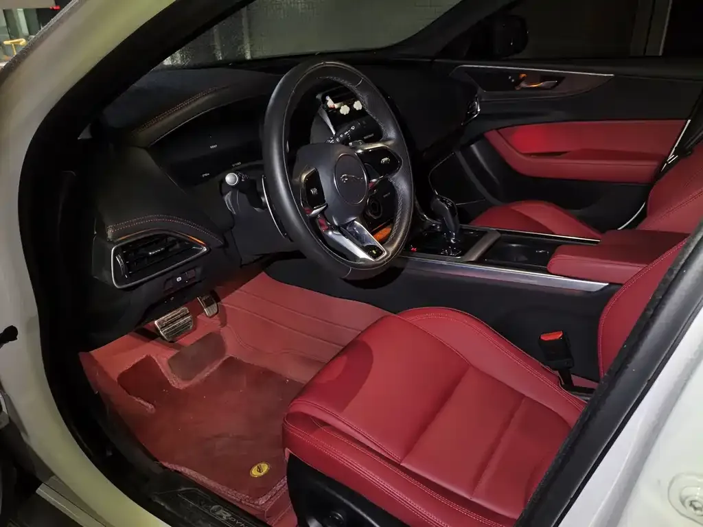 Jaguar XEL 2023 из CN, фото 6