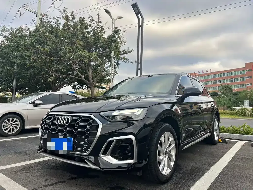 Audi Q5L 2022 из CN, фото 1