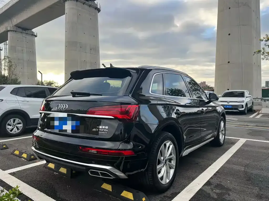Audi Q5L 2022 из CN, фото 4