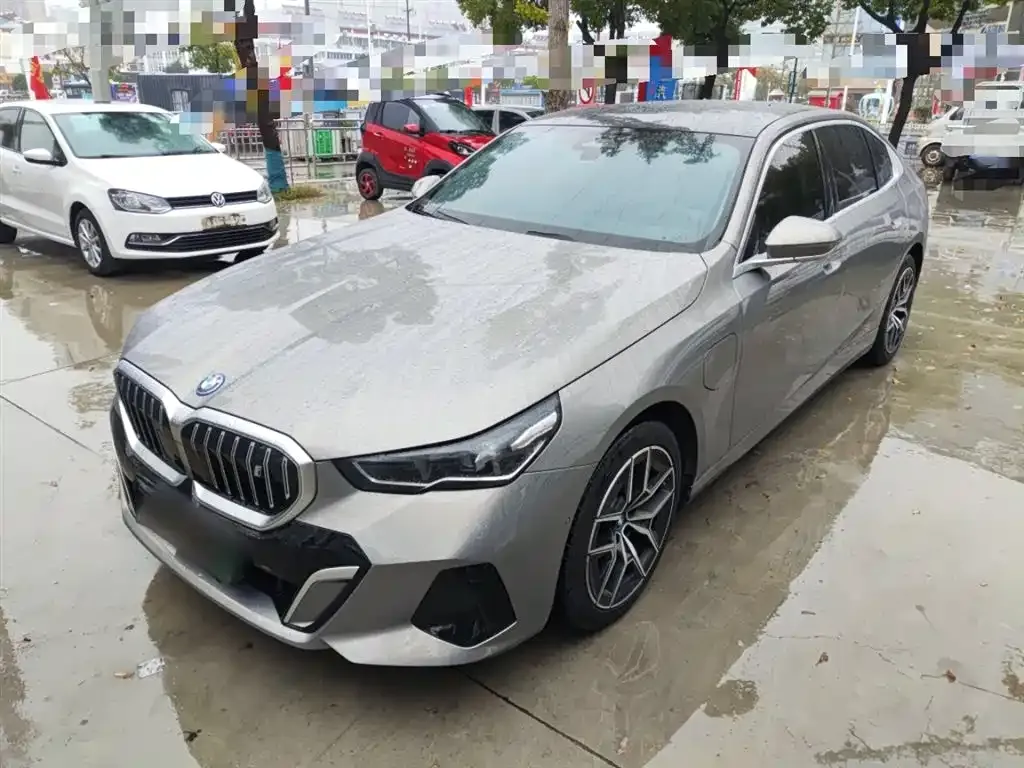 BMW i5 2024 из CN, фото 1
