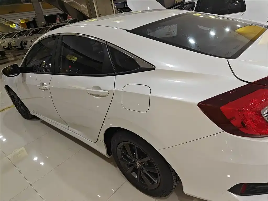 Honda Civic 2021 из CN, фото 5