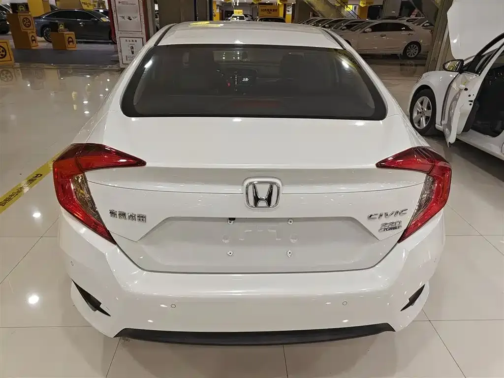 Honda Civic 2021 из CN, фото 6