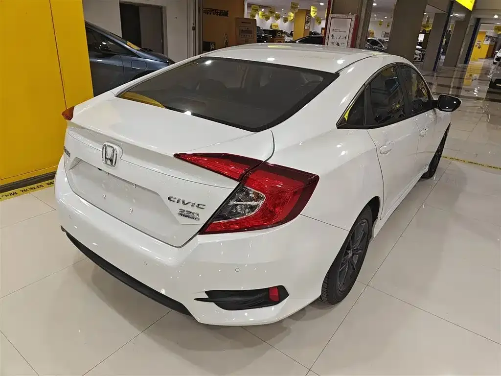 Honda Civic 2021 из CN, фото 7
