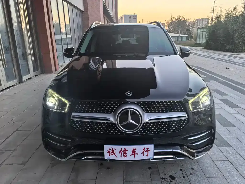 Mercedes-Benz GLE 2023 из CN, фото 2
