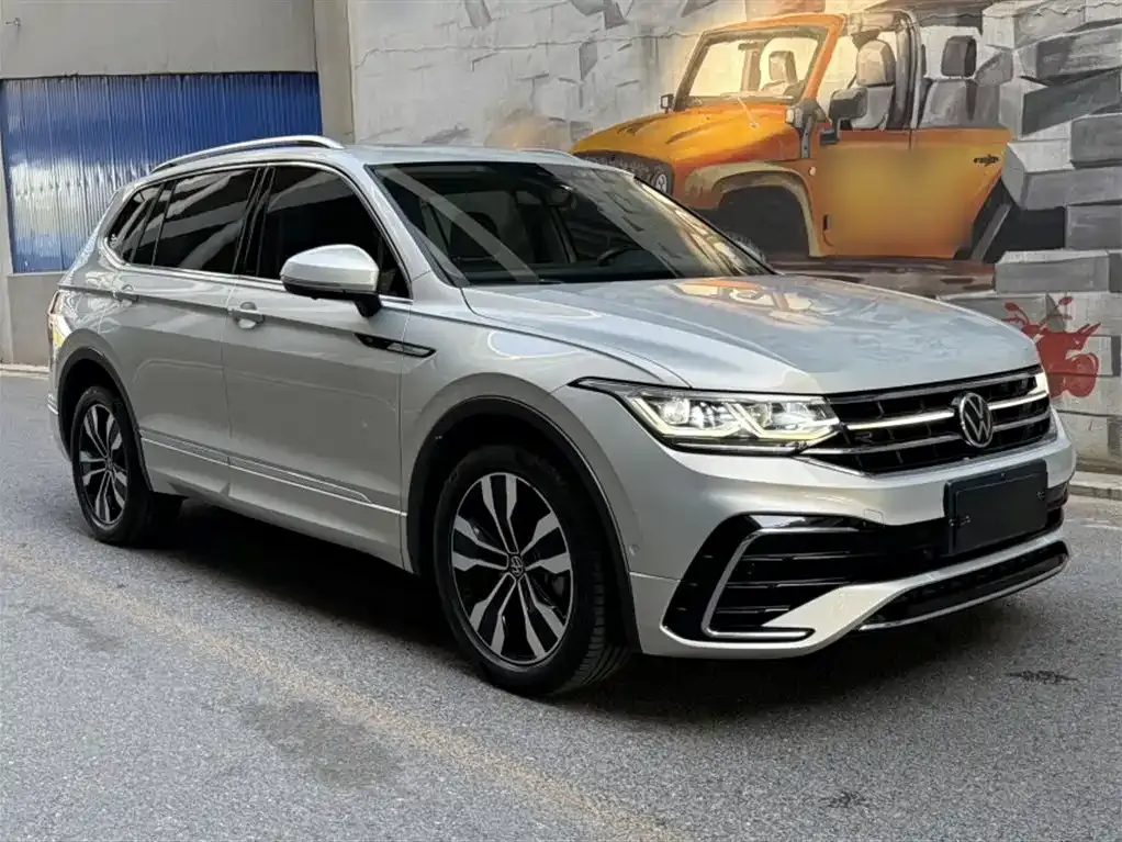 Volkswagen Tiguan L 2021 из CN, фото 4