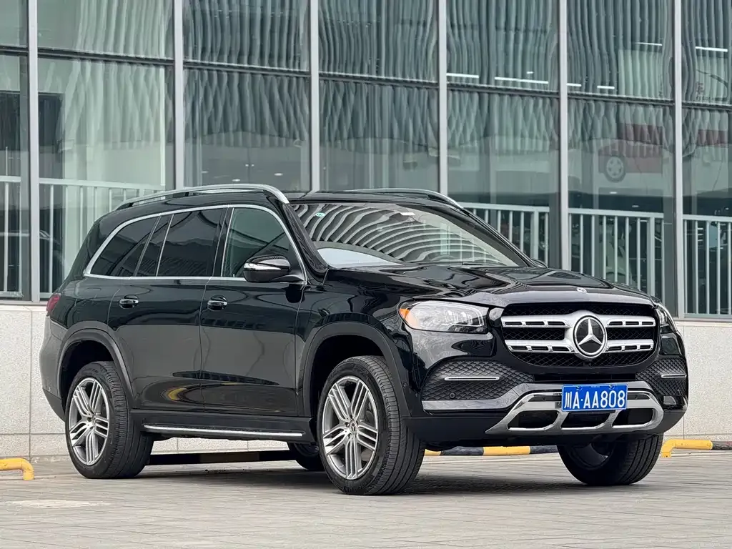 Mercedes-Benz GLS — фото 1
