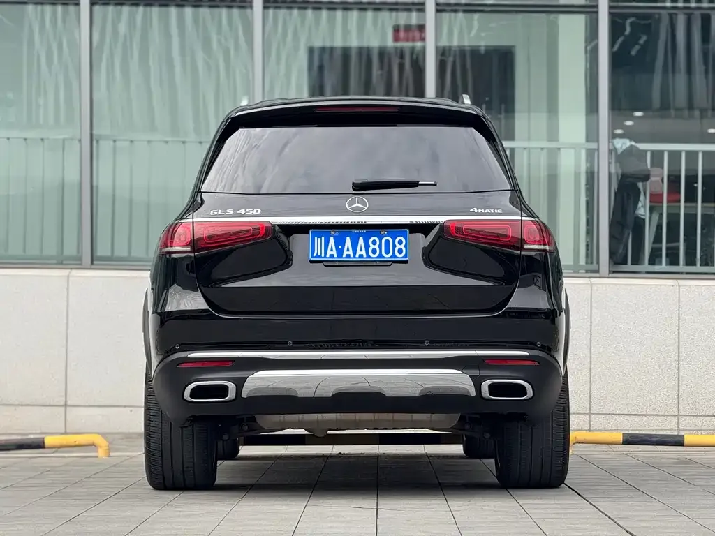 Mercedes-Benz GLS — фото 5