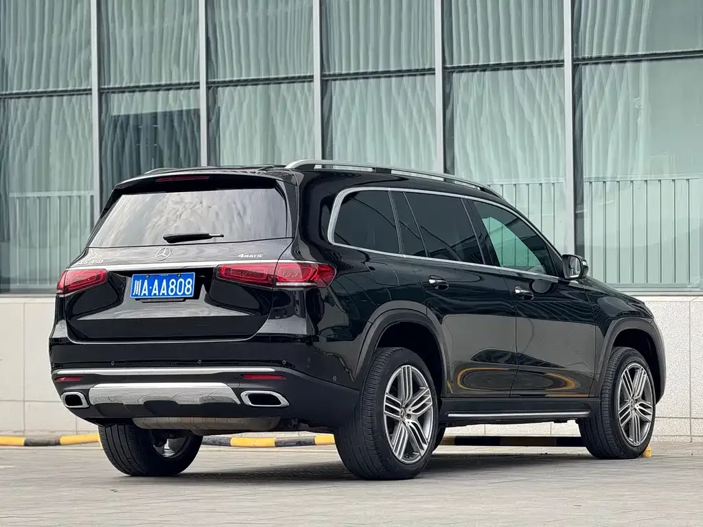 Mercedes-Benz GLS — фото 6