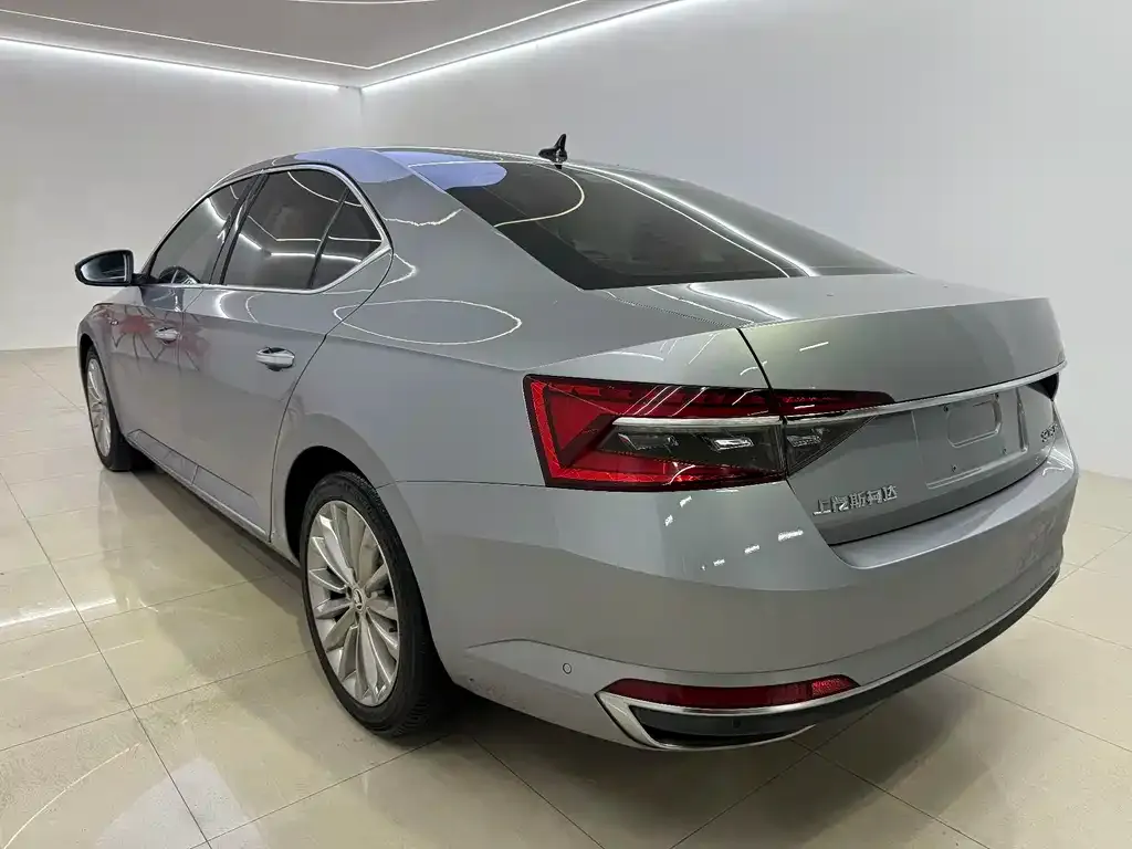 Skoda Superb 2021 из CN, фото 6
