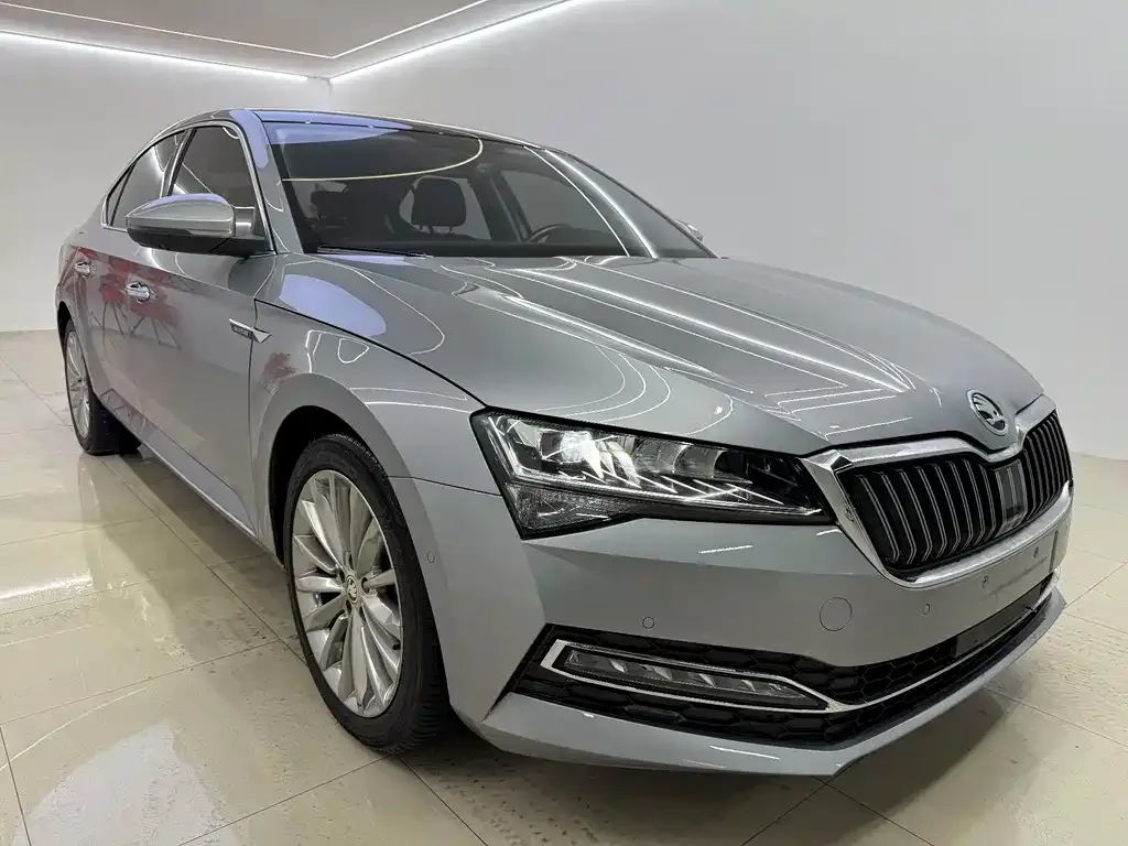 Skoda Superb 2021 из CN, фото 8