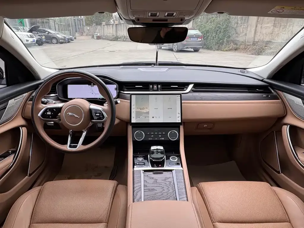 Jaguar XFL 2024 из CN, фото 7