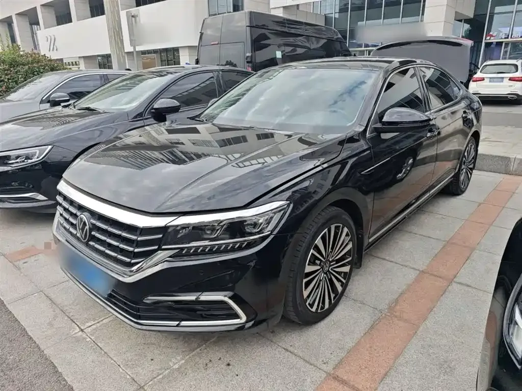 Volkswagen Passat 2021 из CN, фото 2