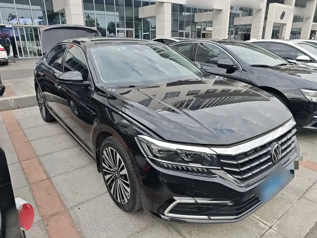 Volkswagen Passat 2021 из CN, фото 4