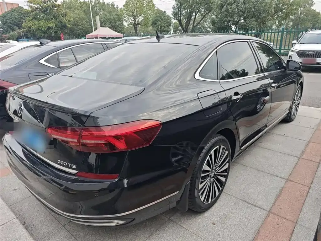 Volkswagen Passat 2021 из CN, фото 7