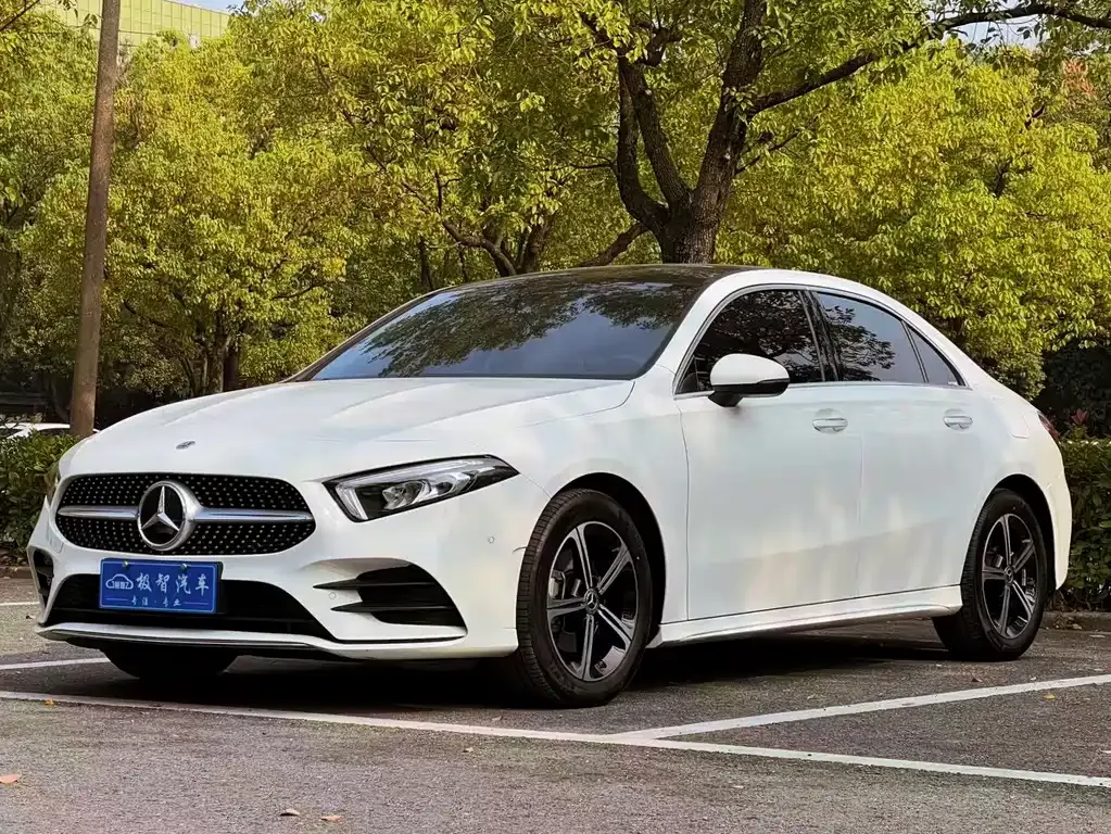 Mercedes-Benz A-Class 2023 из CN, фото 1