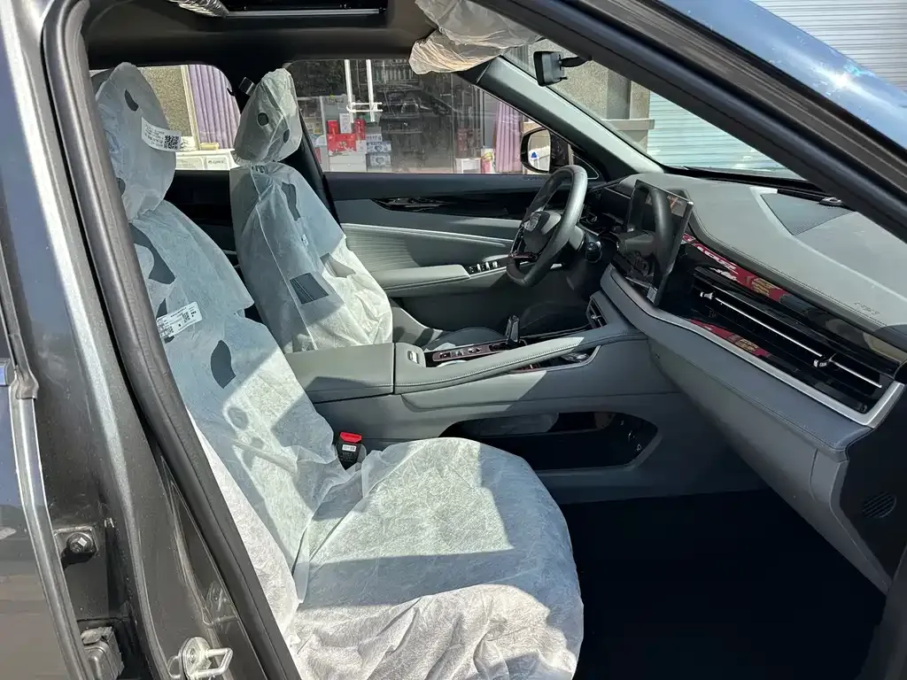 Geely Boyue 2025 из CN, фото 10
